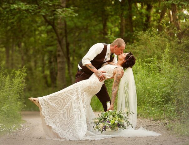 outdoor-wedding-venue-wisconsin-caribou-bay-6