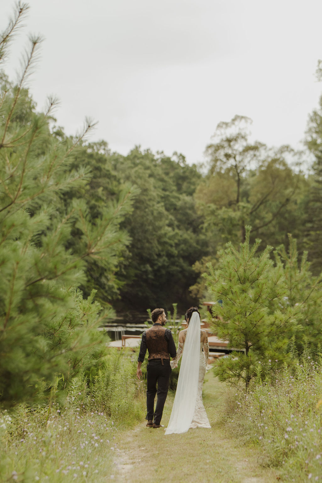 Why July & August Are the Dreamiest Months for a Wisconsin Wedding